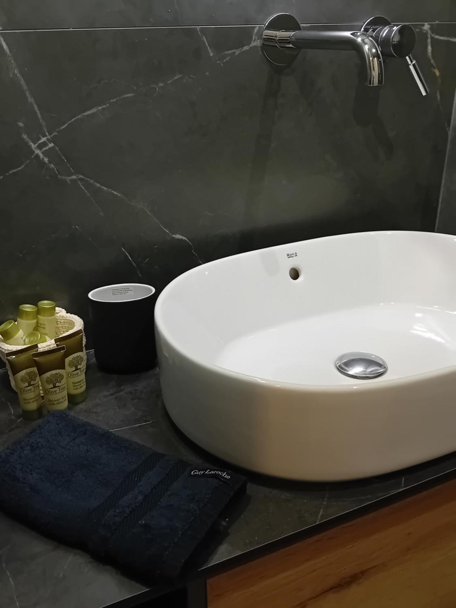 Central Spot Axd Александруполис Екстериор снимка